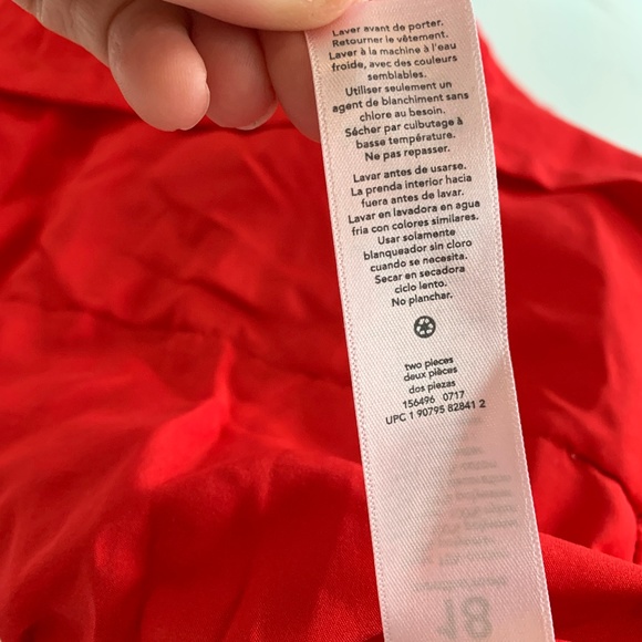 Carter's Red Velvet Tulle Dress 18m Size 18 Months Christmas Holiday Festive - Picture 7 of 7